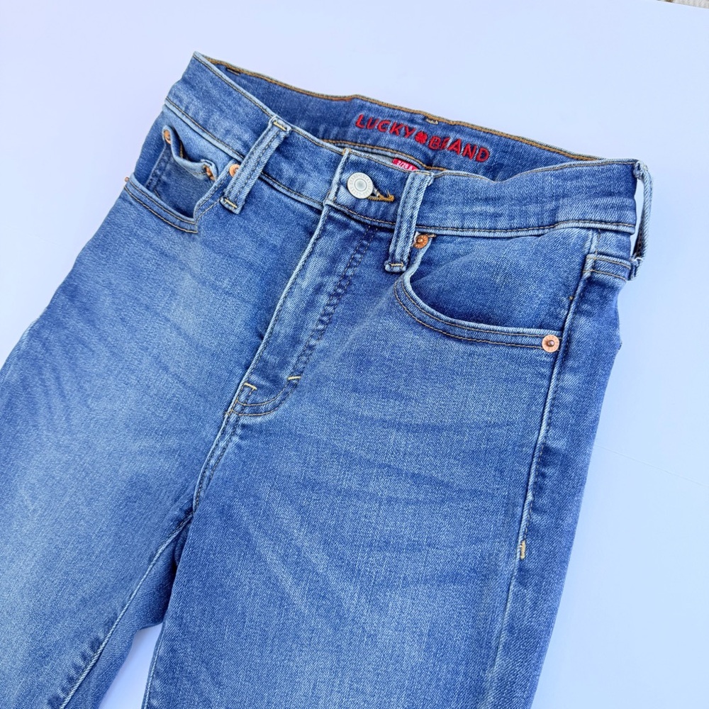 Woman’s Lucky Brand🍀 Denim Jeans Size 2/26 Zoe High Rise Straight - Picture 2 of 12